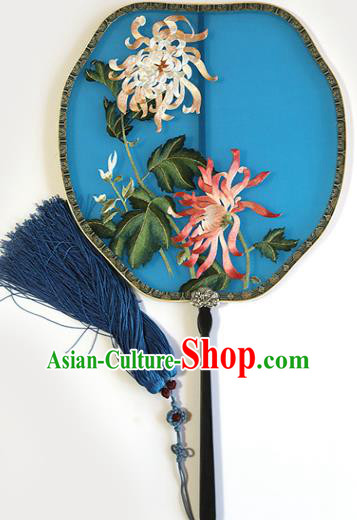 China Wedding Embroidered Chrysanthemum Palace Fan Handmade Fans Traditional Hanfu Blue Silk Fan