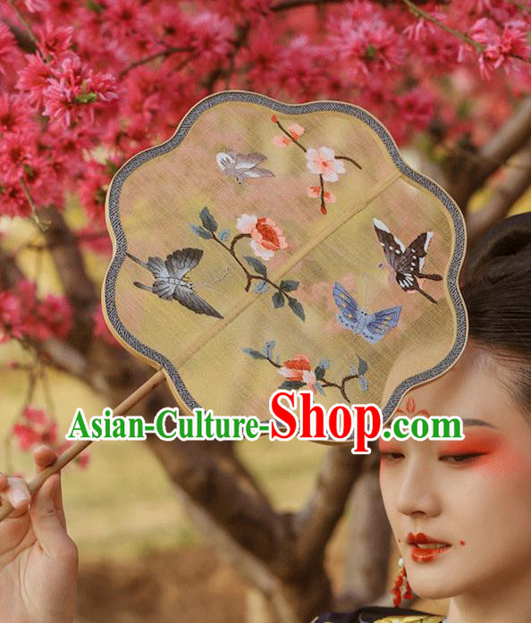 China Traditional Wedding Yellow Silk Fans Handmade Painting Butterfly Fan Ancient Hanfu Palace Fan