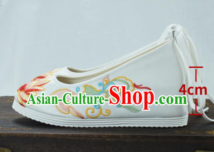 China National Embroidered Lotus Shoes White Cloth Shoes Traditional Hanfu Increased Shoes