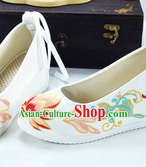 China National Embroidered Lotus Shoes White Cloth Shoes Traditional Hanfu Increased Shoes