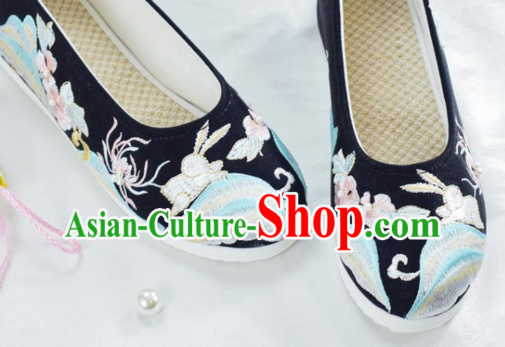 China Women Black Cloth Shoes National Spring Festival Shoes Traditional Embroidered Shoes