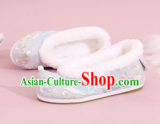 China National Light Blue Cloth Shoes Winter Embroidered Shoes Ming Dynasty Princess Shoes