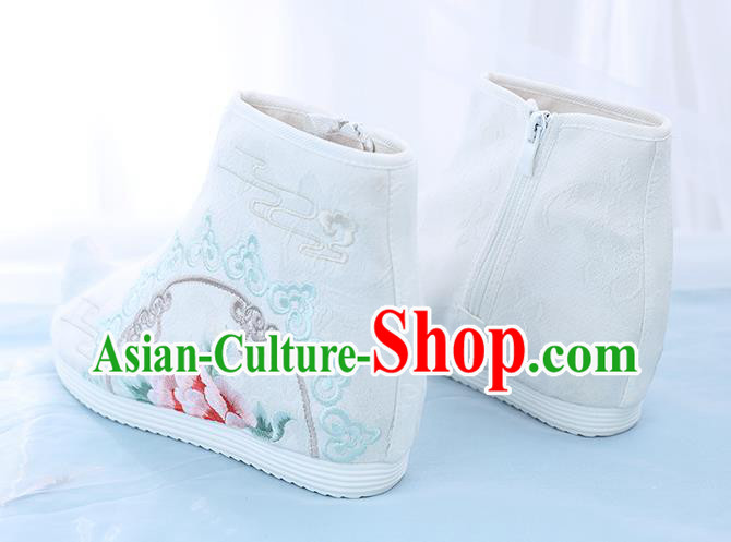 China Embroidered Short Boots National Cloth Shoes Traditional Hanfu Boots