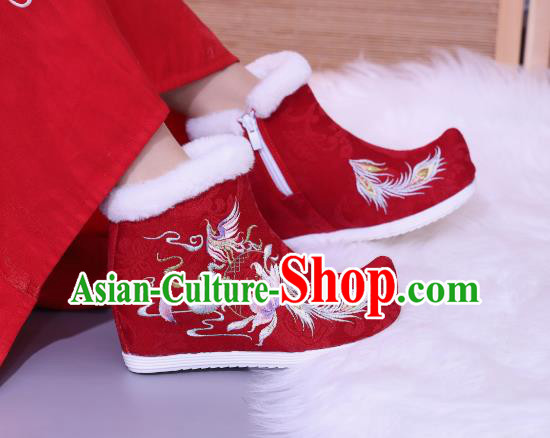 China Traditional New Year Shoes Embroidered Red Boots National Winter Shoes