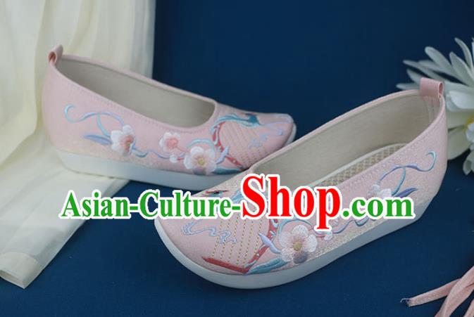 China Embroidered Pink Shoes Traditional Ming Dynasty Shoes Classical Dance Shoes
