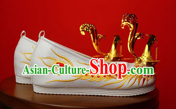 China Handmade Bride White Satin Shoes Golden Phoenix Shoes Traditional Wedding Shoes