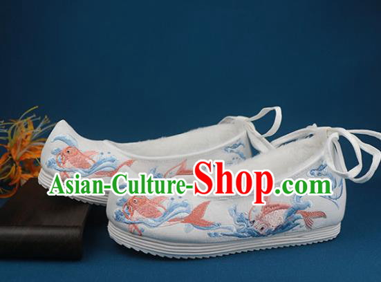 China National Winter Shoes Embroidered White Cloth Shoes Handmade Traditional Shoes