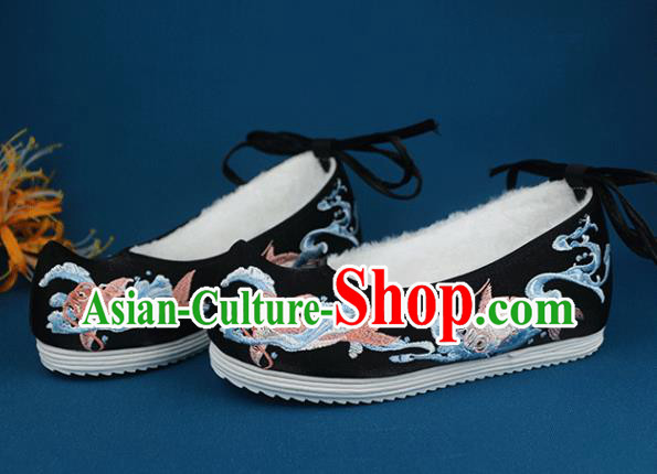 China Handmade Traditional Shoes National Winter Shoes Embroidered Fishes Black Cloth Shoes