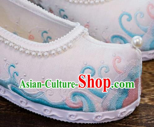 China Embroidered Crane Shoes Traditional Hanfu Bow Shoes Handmade National Pearls Shoes