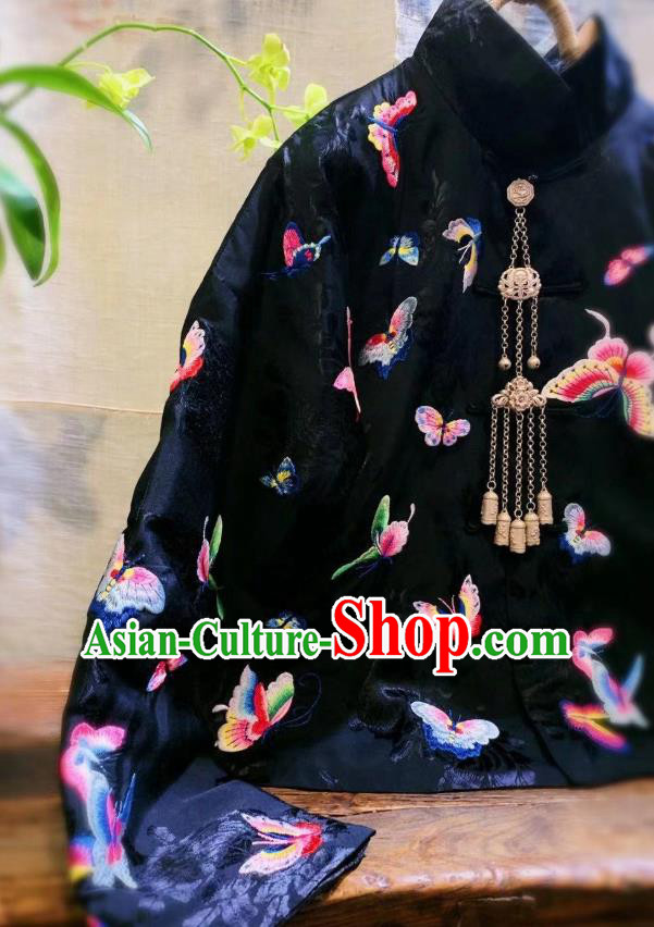 China Tang Suit Clothing Traditional Embroidered Butterfly Black Silk Jacket Cotton Padded Coat