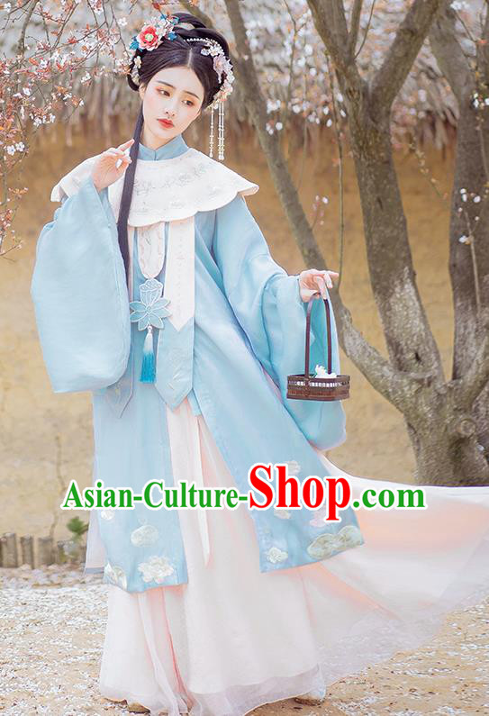 China Ancient Ming Dynasty Court Beauty Hanfu Dress Clothing Complete Set