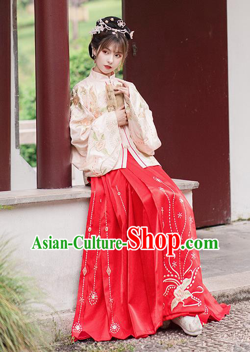 China Ancient Young Beauty Historical Clothing Traditional Ming Dynasty Patrician Lady Hanfu Dress Apparels