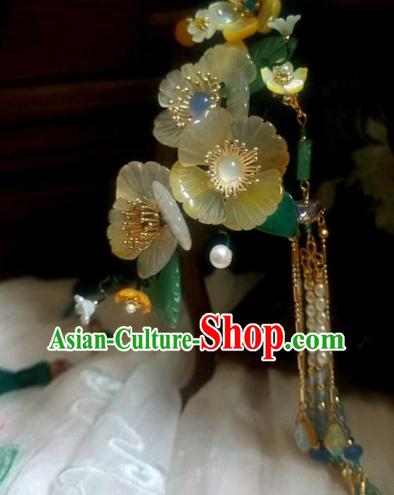 Chinese Handmade Shell Flowers Hairpin Traditional Ming Dynasty Pearls Tassel Hair Stick