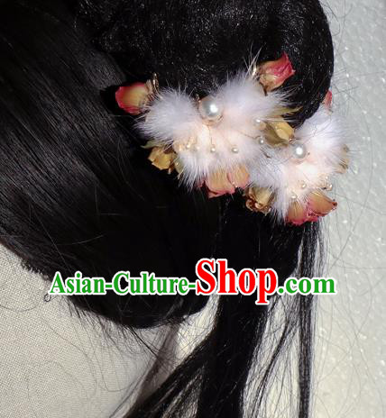 Chinese Handmade Flowers Hairpin Traditional Ming Dynasty Princess Fur Hair Stick