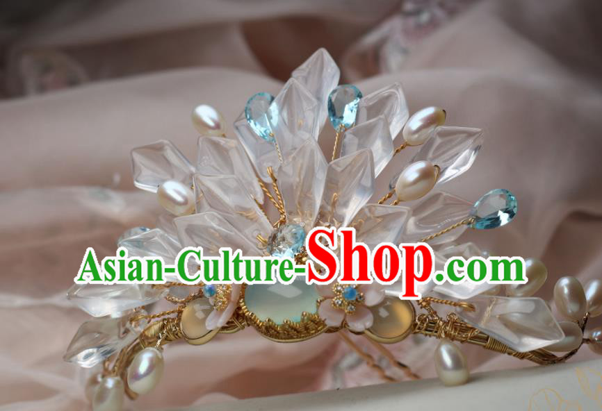 Chinese Handmade White Crystal Hairpin Traditional Ming Dynasty Palace Lady Chalcedony Hair Crown