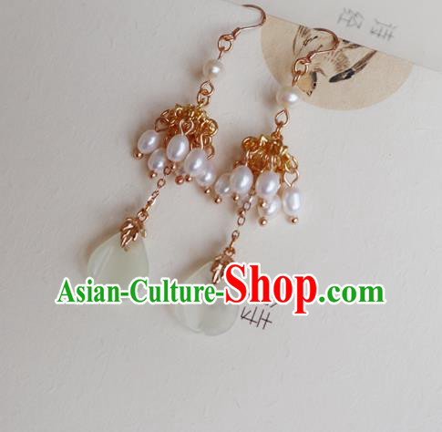 China Traditional Hanfu Flower Petal Earrings Ancient Song Dynasty Princess Pearls Ear Jewelry