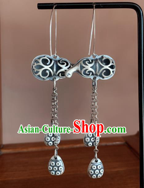 China Traditional Cheongsam Ear Accessories National Silver Carving Gourd Earrings