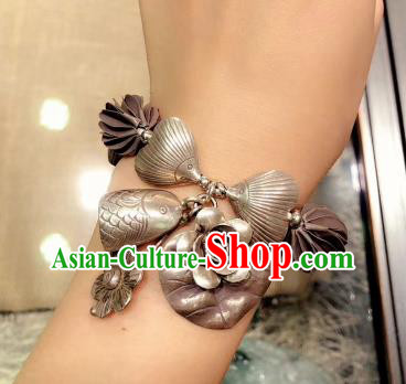 Handmade Chinese Ethnic Carving Fish Bangle National Silver Bracelet Wristlet Accessories