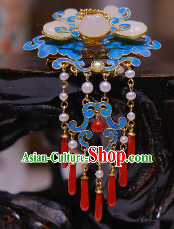 China Traditional Cheongsam Agate Tassel Breastpin Jewelry Handmade Jade Brooch Accessories