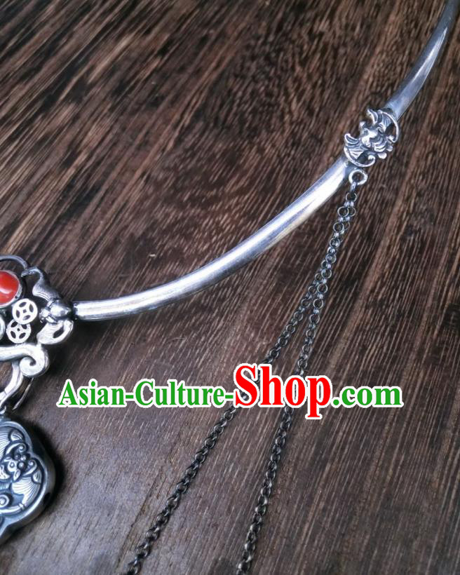 Handmade Chinese Wedding Agate Necklace Accessories National Silver Carving Necklet Pendant
