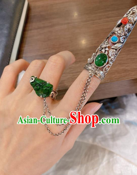 Chinese Handmade National Silver Circlet Finger Jewelry Jadeite Ring with Nail Wrap