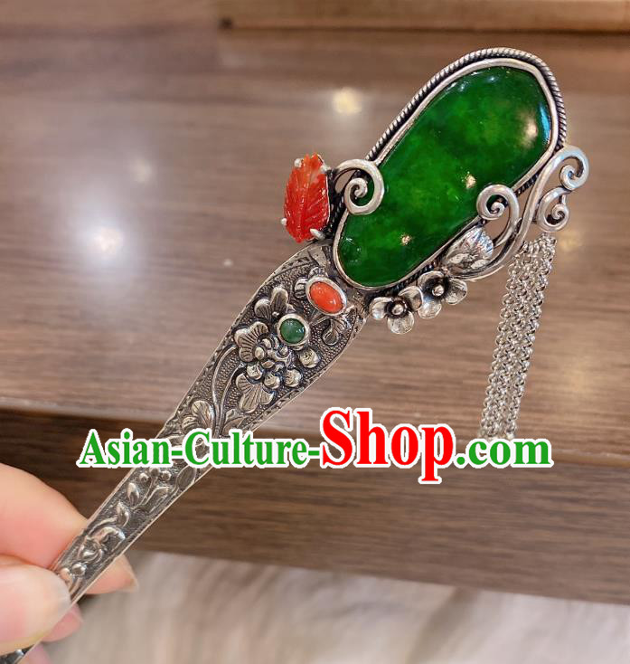 China Classical Silver Hair Stick Traditional Handmade Hairpin Jadeite Hair Accessories