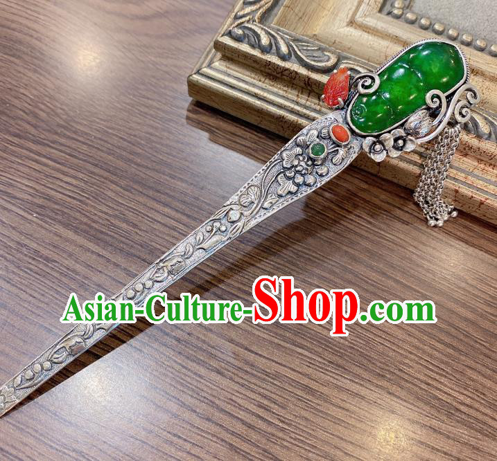 China Classical Silver Hair Stick Traditional Handmade Hairpin Jadeite Hair Accessories