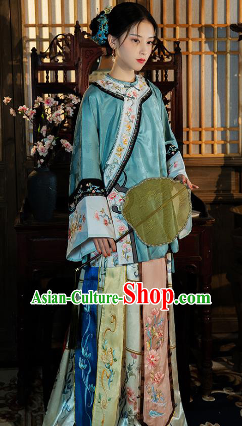 China Ancient Qing Dynasty Rich Beauty Historical Clothing Traditional Embroidered Costumes
