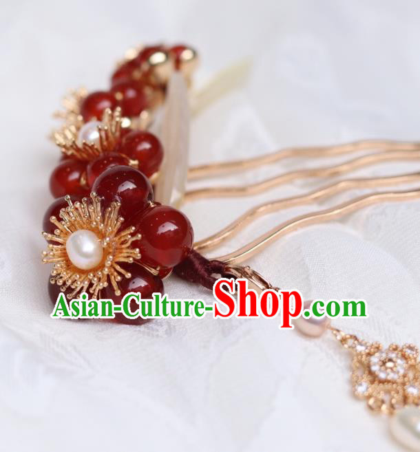 China Traditional Ming Dynasty Princess Red Plum Hair Comb Classical Hanfu Tassel Hairpin