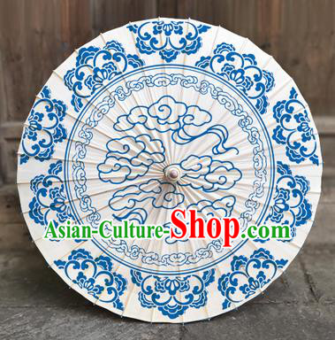 China Handmade Jiangnan Umbrellas Traditional Printing Clouds Oil Paper Umbrella