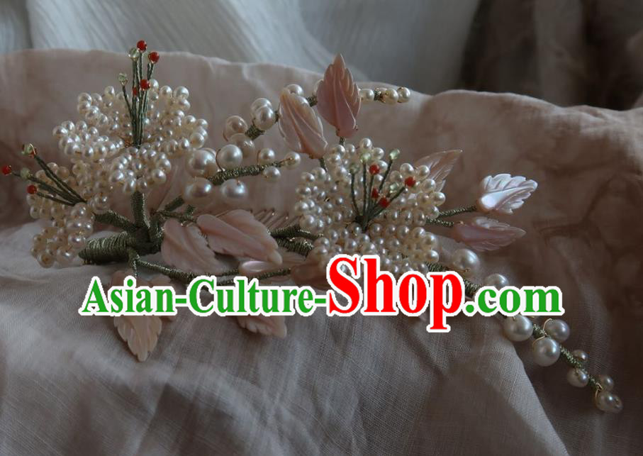 China Handmade Hanfu Plum Blossom Hairpin Traditional Ancient Princess Beads Hair Comb