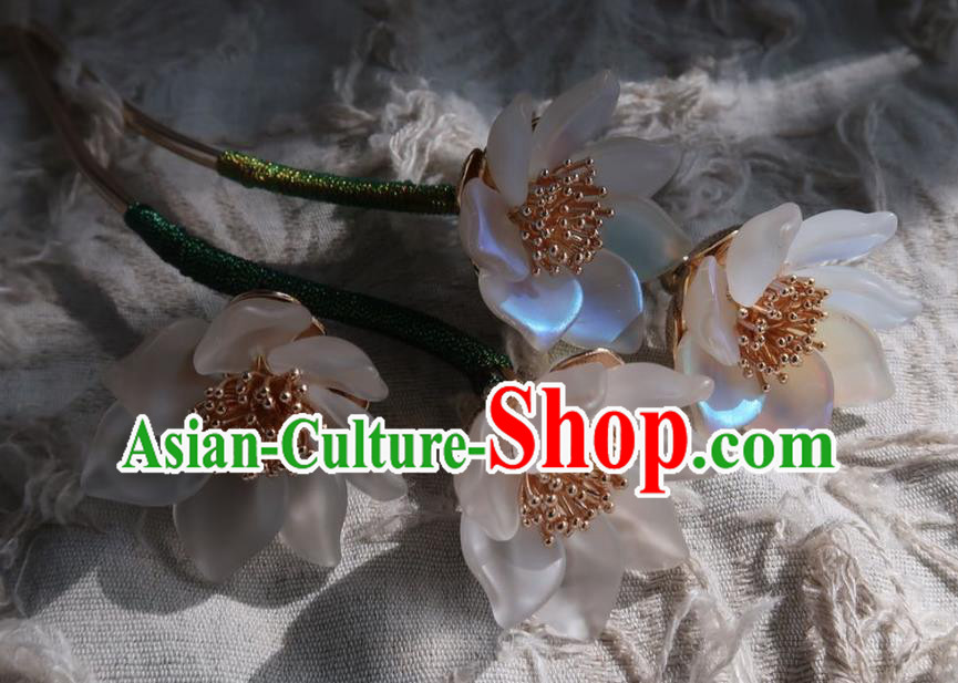 China Handmade Hanfu White Lotus Hairpin Traditional Ancient Princess Hair Stick Headwear