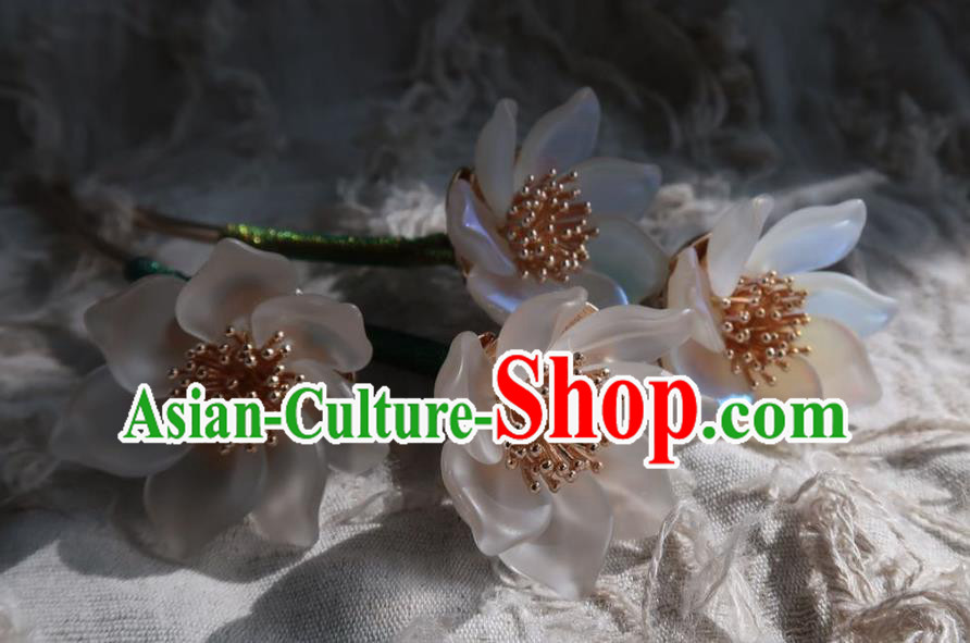 China Handmade Hanfu White Lotus Hairpin Traditional Ancient Princess Hair Stick Headwear