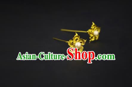 China Handmade Ming Dynasty Golden Plum Hairpin Traditional Ancient Empress Pearl Hair Stick