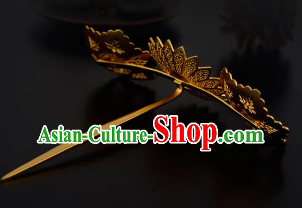 China Ancient Empress Hairpin Handmade Traditional Ming Dynasty Golden Chrysanthemum Hair Stick