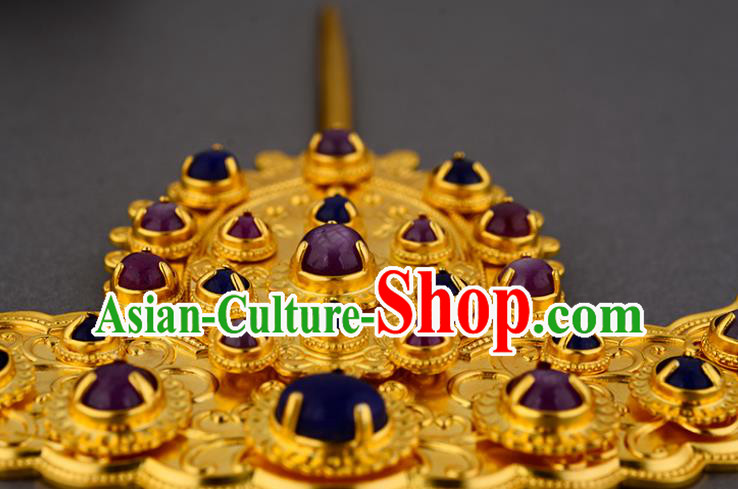 China Ancient Noble Mistress Golden Hairpin Handmade Traditional Ming Dynasty Empress Gems Hair Stick