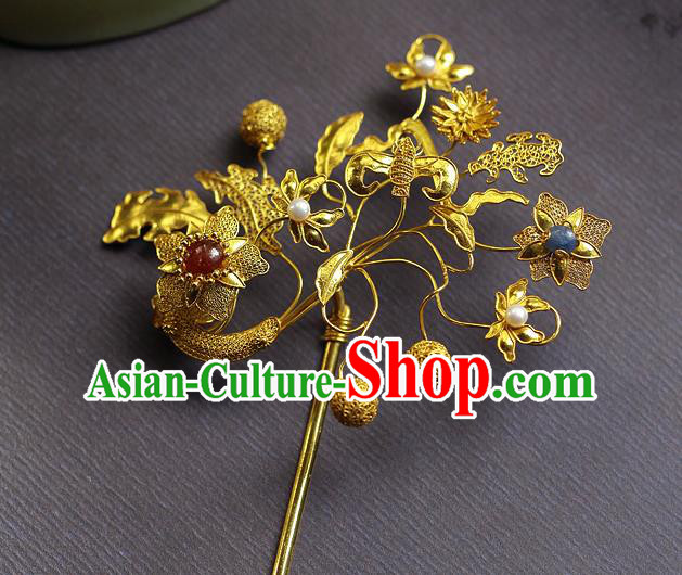 China Ancient Empress Pearls Agate Hairpin Handmade Traditional Ming Dynasty Golden Bat Hair Stick