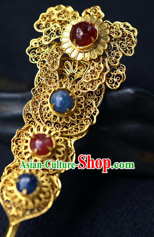 China Ancient Court Beauty Gems Headpiece Traditional Ming Dynasty Empress Filigree Peony Hairpin