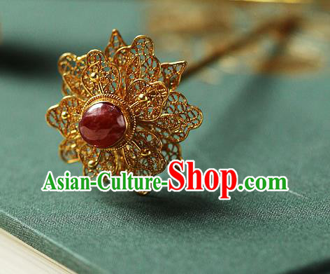 China Ancient Empress Ruby Hair Jewelry Traditional Song Dynasty Palace Filigree Hairpin