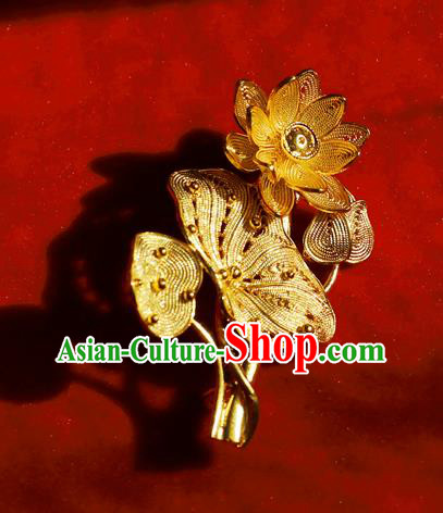 Handmade Chinese Cheongsam Golden Lotus Brooch Accessories Traditional Wedding Breastpin Jewelry
