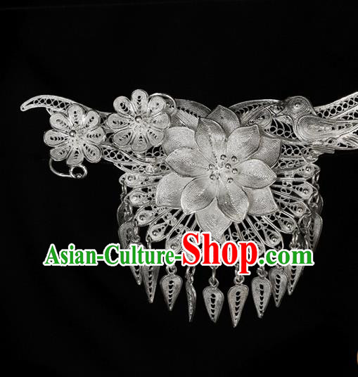 China Ancient Empress Silver Lotus Hair Stick Handmade Ming Dynasty Tassel Hairpin Traditional Hair Accessories