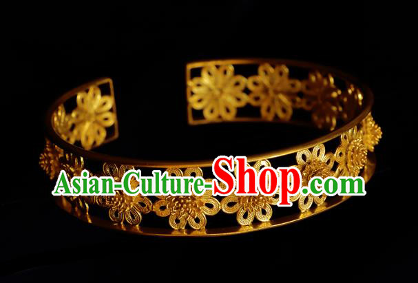 Handmade Chinese Carving Flower Golden Bracelet Accessories Traditional Qing Dynasty Palace Bangle Jewelry