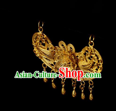 China Traditional Hanfu Tassel Necklace Accessories Ancient Princess Golden Plum Blossom Necklet Pendant