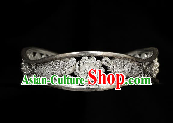 Handmade Chinese Cheongsam Silver Bangle Accessories Traditional Bracelet Jewelry