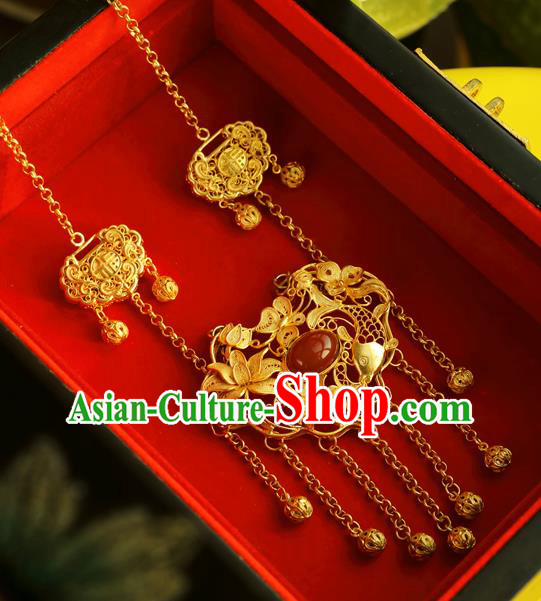China Traditional Hanfu Agate Necklace Accessories Ancient Princess Golden Lotus Lock Necklet Pendant