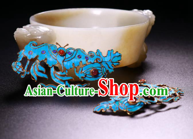 China Traditional Handmade Garnet Hair Stick Ancient Qing Dynasty Empress Butterfly Hairpin