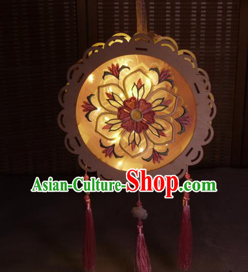 China Embroidered Portable Lantern Embroidery Pink Silk Lamp Handmade Flower Drum Lantern