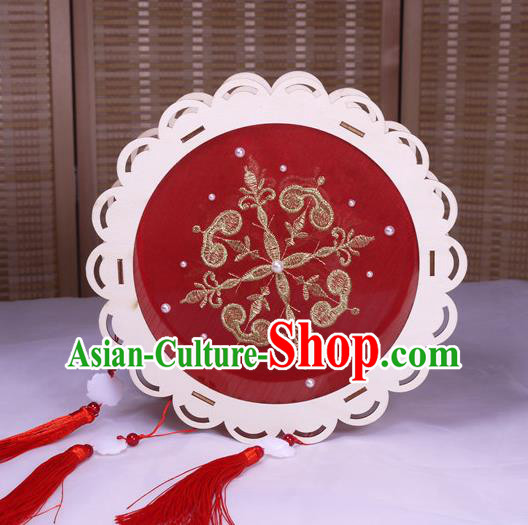 China Embroidery Red Silk Lamp Embroidered Portable Lantern Handmade New Year Flower Drum Lantern