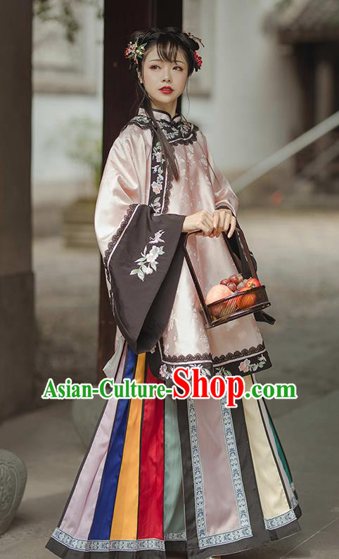 China Ancient Rich Female Clothing Traditional Qing Dynasty Noble Lady Historical Costume