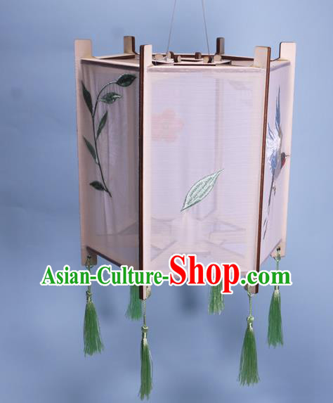 China Classical Embroidered Palace Lantern Traditional Silk Hexagon Lanterns Handmade Hanging Lamp